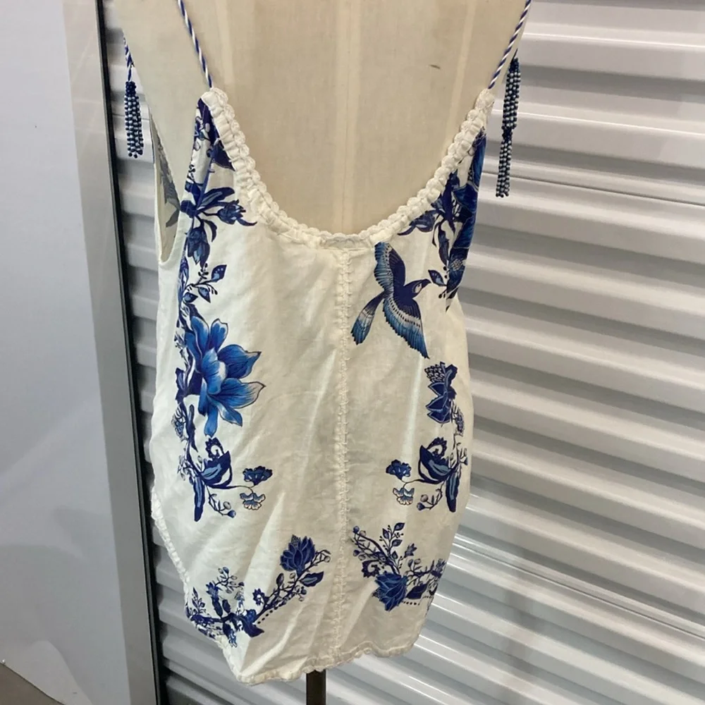Anthropologie White and Blue Floral Tank Top - Picture 8 of 10